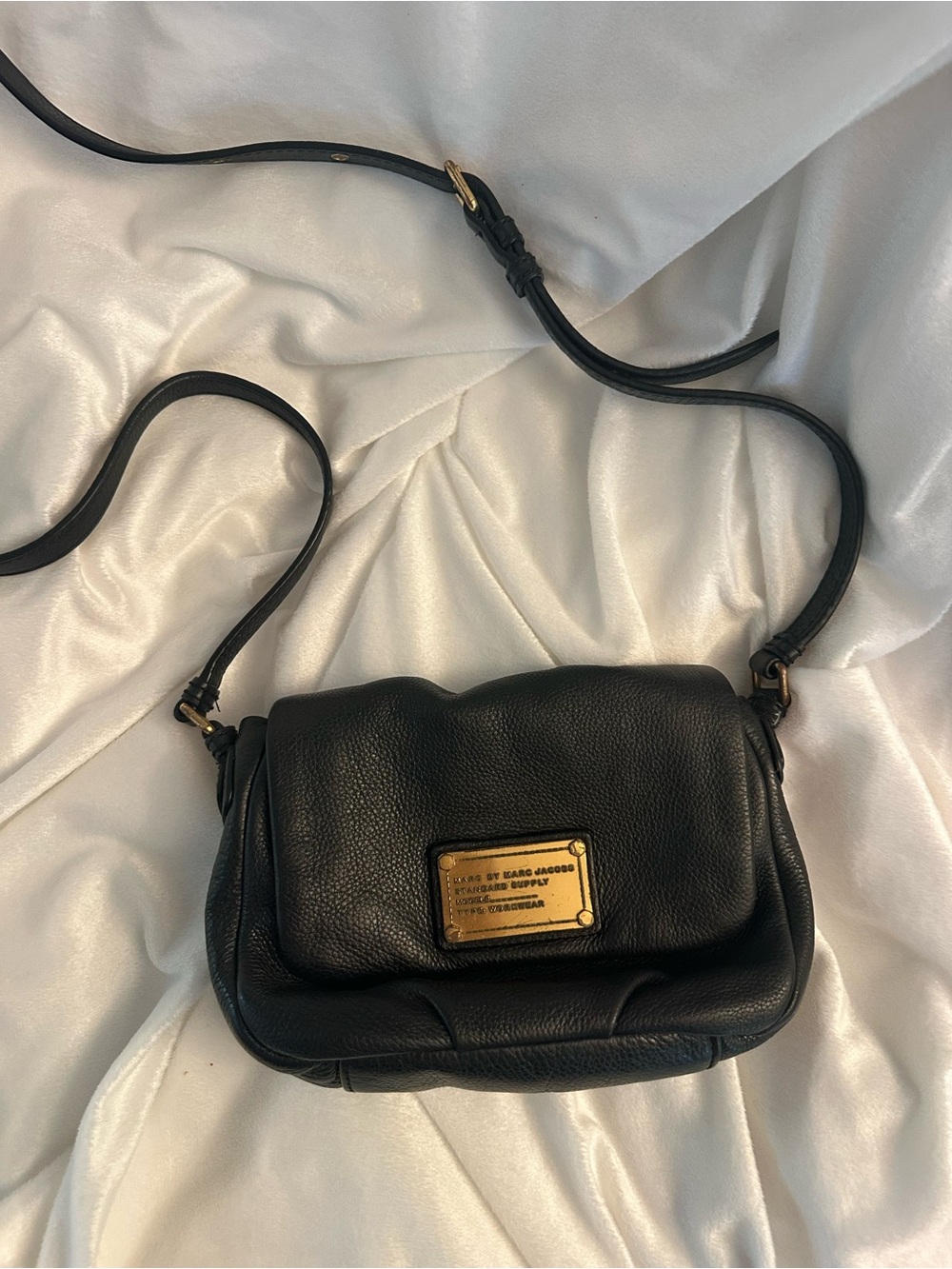 Marc by Marc Jacobs Classic Q Black Leather Standard Supply Bag - Picture 4 of 16